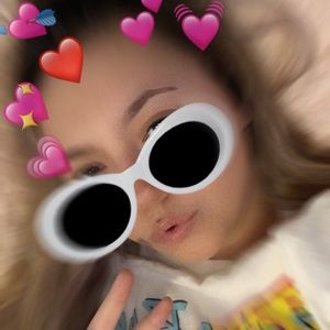 Meet your Posher, Amanda